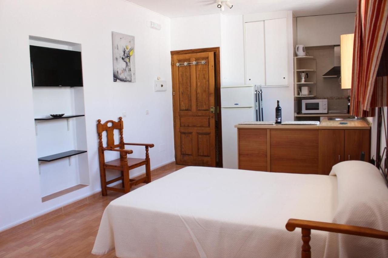 Apartamentos La Mar Chica 베날마데나코스타 외부 사진